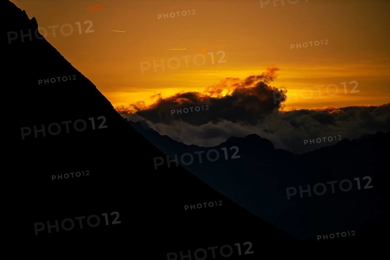 Sunrise over Montafon mountains with cloudy sky, Tschagguns, Rätikon, Montafon, Vorarlberg, Austria, Europe