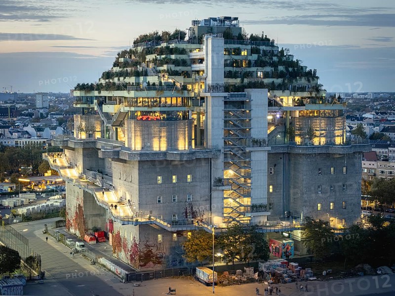 Aerial view of the Hamburg Bunker with green terraces and modern architecture in the evening cityscape at the blue hour, Heiligengeistfeld, St. Pauli, Altona, Hamburg, Germany, EuropaDefault, Europe