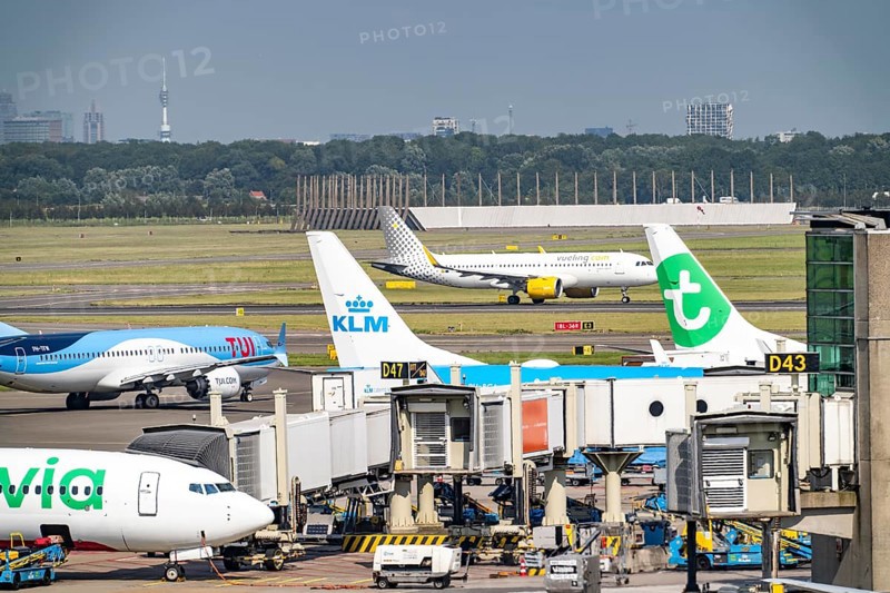 Amsterdam Schiphol Airport, aeroplanes on the taxiway, at the terminal, Gate D, check-in, apron, Amsterdam, Netherlands