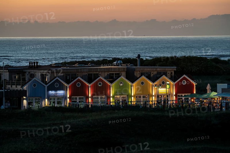North Sea island of Langeoog, Dünenweg, evening, restaurants and shops in the dunes, Lower Saxony, Germany, Europe