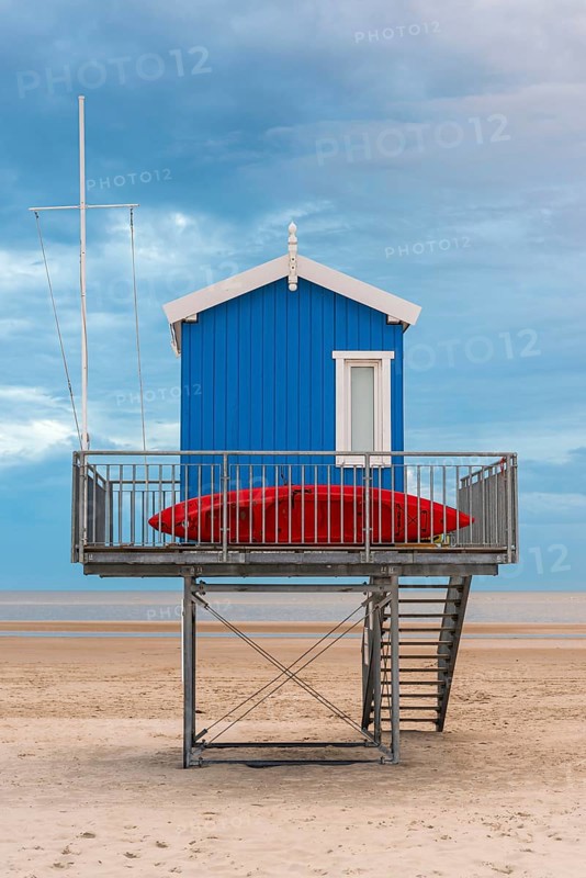 Cabin for lifeguards, blue, observation tower, rescue tower, beach, neutral, North Sea island, Langeoog, Germany, Europe