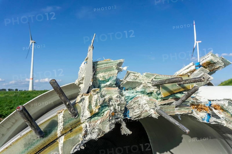 Close-up of a dismantled blade of a 23-year-old wind turbine, it consists of a mix of materials, glass fibre reinforced material, GRP, composites, CFRP, carbon fibres, balsa wood, 90 % of a wind turbine can be fully recycled, a recycling concept for the rotor blades is being worked on, a part is reused in cement production, Germany, Europe