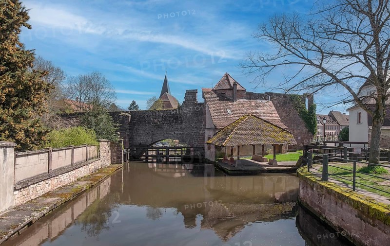 Le Bruch, old town wall with weir and historic wash house on the Lauter, Wissembourg, Northern Vosges nature park Park, Vosges, Alsace, France, Europe