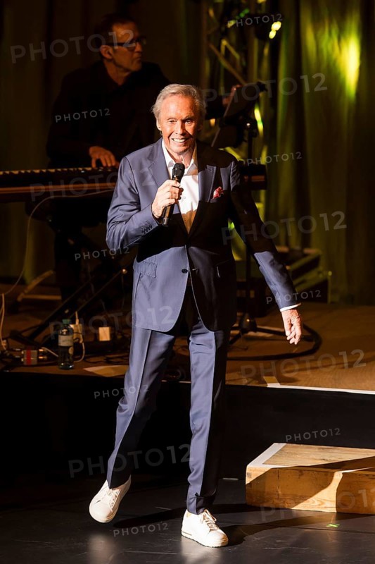 Peter Kraus live on Rockin' 85!, the big birthday concert 2024 tour at Berlin's Friedrichstadtpalast on 14 October 2024