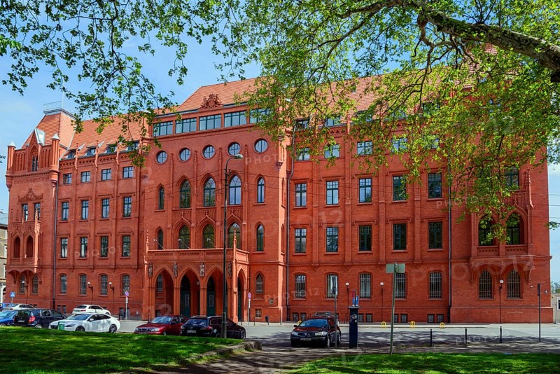 A historic red brick building in Gothic style on a sunny day with blue sky, City Hall, Szczecin, Szczecin, West Pomerania, Poland, Europe