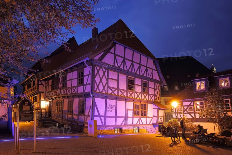 Leaning house and museum at night, half-timbered house, blue hour, twilight, night shot, Wernigerode, Harz, Saxony-Anhalt, Germany, Europe