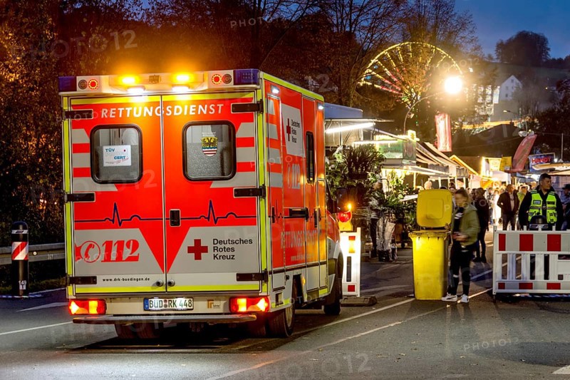 Ambulance, ambulance service, emergency doctor on duty, German Red Cross, on call at Kalter Markt fair, Kaale Määrt, funfair, fairground, Ortenberg, Wetterau, Hesse, Germany, Europe
