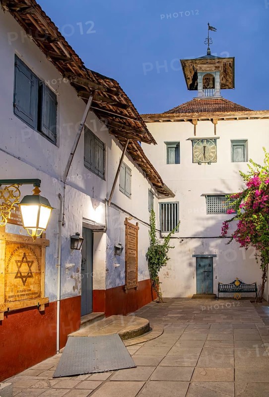Entrance and Clock tower, Paradesi Synagogue, Matancherry, Jew Town, Cochin, Kerala, India, Asia