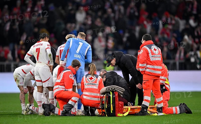 Benjamin Henrichs RasenBallsport Leipzig RBL (39) injured Injury Torn Achilles tendon Carer, medic, goalkeeper Peter Gulacsi RasenBallsport Leipzig RBL (01) Antonio Nusa RasenBallsport RB Leipzig RBL (07) Coach Coach Marco Rose RasenBallsport Leipzig RBL Allianz Arena, Munich, Bavaria, Germany, Europe