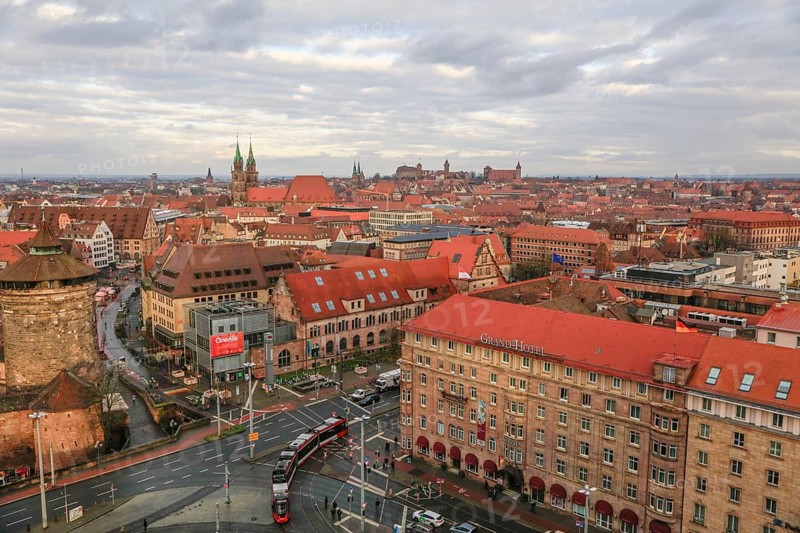 Bird's eye view of Bahnhofsplatz with Grand Hotel Le Meridien, Königstor, Königstraße, Old Town with churches St. Lorenz and St. Sebald and Nuremberg Castle, Nuremberg, Middle Franconia, Franconia, Bavaria, Germany, Europe