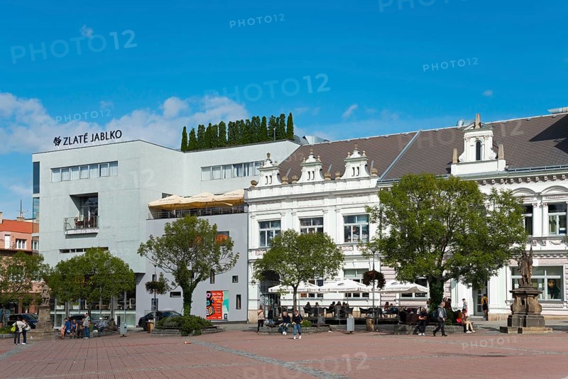 Modern and historical building on a busy square on a sunny day, Houses on Peace Square, Namesti Miru, Zlín, Zlin, Zlínský kraj, Moravia, Czech Republic, Europe