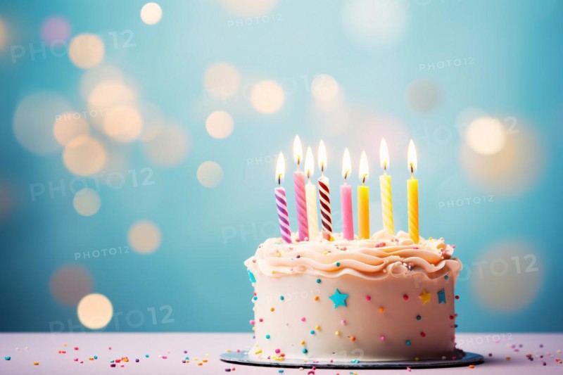 Birthday cake with candles on blue background. KI generiert, generiert, AI generated