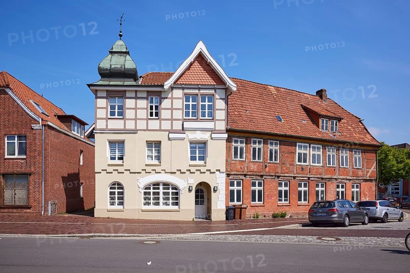 Listed residential building with imitation half-timbering, Welscher bonnet and triangular gable in Stade, Hanseatic city, district of Stade, Lower Saxony, Germany, Europe