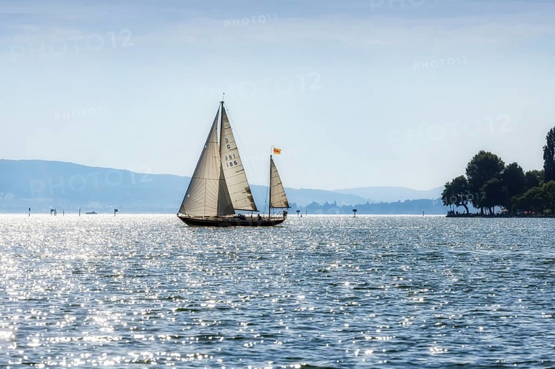 Sailing yacht underway on Lake Constance. Immenstaad, Baden-Württemberg, Germany, Europe