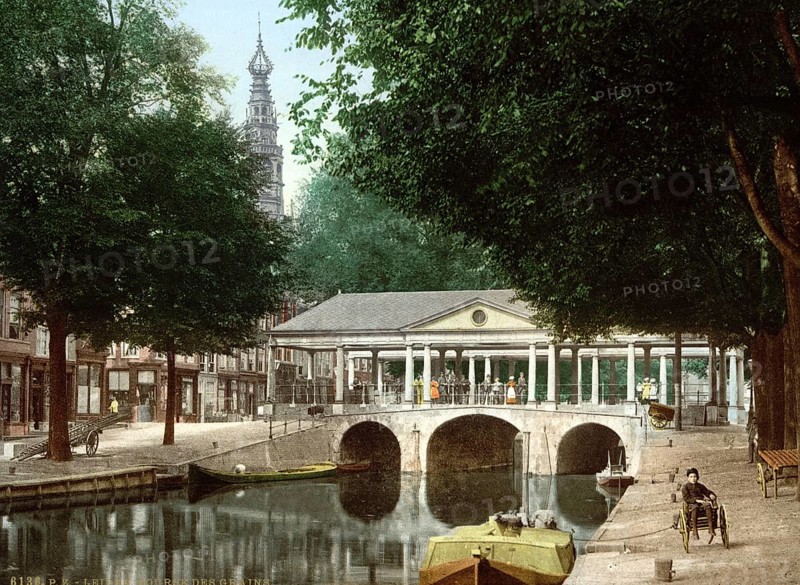 Korenbrug bridge and grain exchange of Leyden, Leiden, Holland, ca 1895, Historical, digitally restored reproduction from a 19th century original, Record date not stated