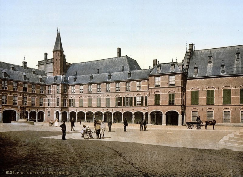 Binnenhof, Innerer Hof, Hof van Holland, a building complex in the centre of The Hague. The Dutch parliament has met here since 1446, Holland, ca 1895, Historic, digitally restored reproduction from a 19th century original, Record date not stated