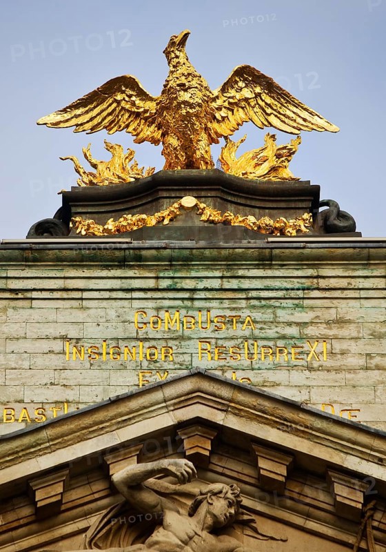 Baroque façade of the guild house La Louve, Guild of Archers of St Sebastian, Grand-Place, Grote Markt, Brussels, Belgium, Europe