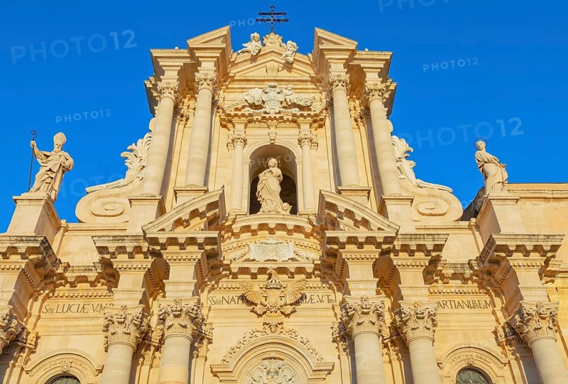 Syracuse Duomo facade, Ortygia, Syracuse, Sicily, Italy, Europe