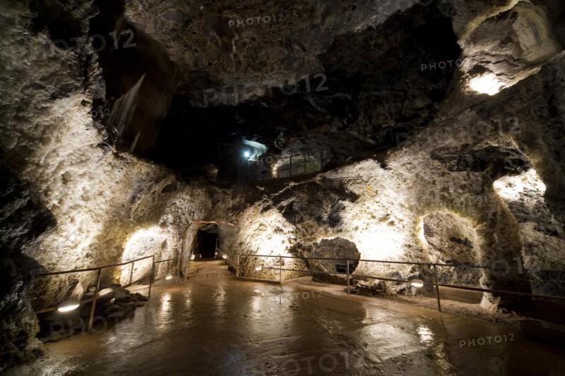 The Marienglashöhle is a show cave in the Thuringian Forest. For the most part, it is not a natural cave, but consists mainly of cavities created by gypsum and copper mining. This is why it is also run as a show mine, Friedrichroda, Thuringia, Germany, Europe