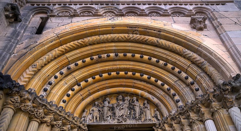 Homage to Mary, Mother of God, tympanum, Marienpforte, Marienpforte, Marienportall, Bamberg Cathedral of St Peter and St George, Bamberg, Upper Franconia, Bavaria, Germany, Europe