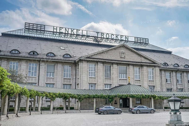 Henkell Freixenet sparkling wine cellars, Biebricher Allee, Wiesbaden, Hesse, Germany, Europe