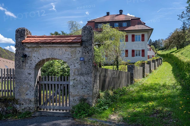 Historic villa, Egloffstein, Upper Franconia, Bavaria, Germany, Europe