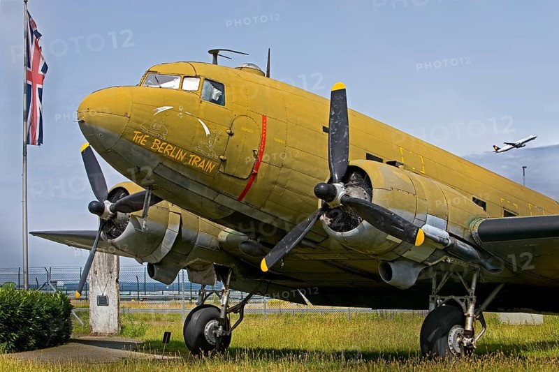 Douglas DC-3 C-47 aeroplane, The Berlin train at the Airlift Memorial, Frankfurt Main Airport, Hesse, Germany, Europe