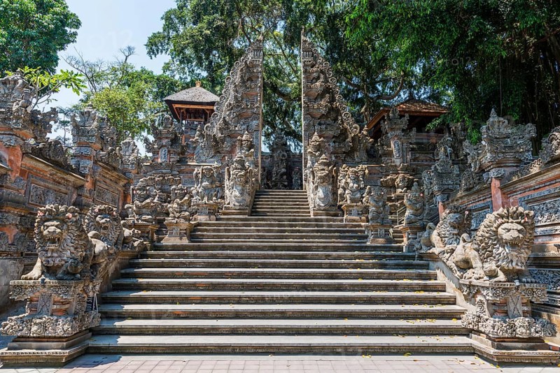 Pura Taman Saraswati, Tor, entrance gate, temple, Hinduism, Ubud, Bali, Indonesia, Asia