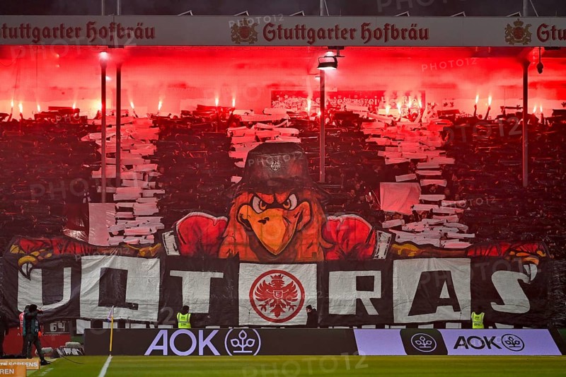 Ultras show choreo, choreography, fan action, fan block Eintracht Frankfurt SGE, Adler Attila, Bengalos, pyrotechnics, pyroshow, pyro, Voith-Arena, Heidenheim, Baden-Württemberg, Germany, Europe