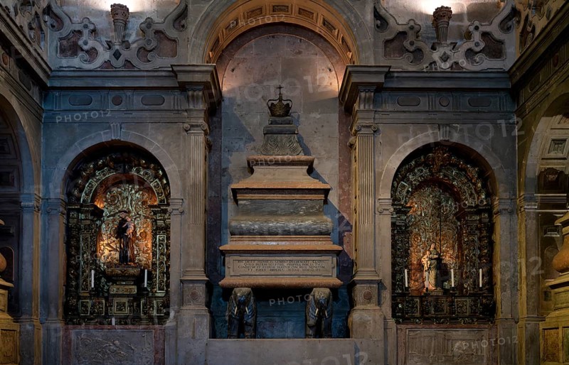 Interior view, tomb of Henry I, royal tomb, typically carried by elephants, monastery church Igreja Santa Maria de Belém, Hieronymite monastery Mosteiro dos Jerónimos, also Mosteiro de Belém, Belém, Lisbon, Portugal, Europe