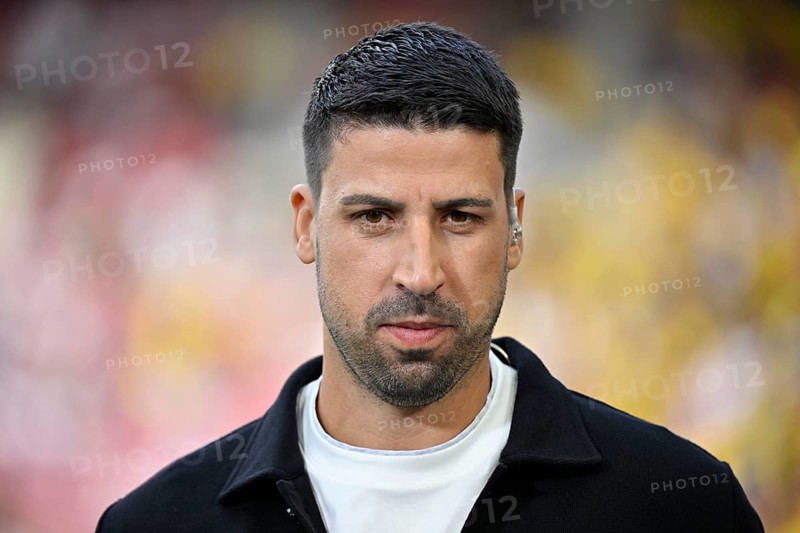 Football TV pundit Sami Khedira, DAZN, Portrait, MHPArena, MHP Arena Stuttgart, Baden-Württemberg, Germany, Europe