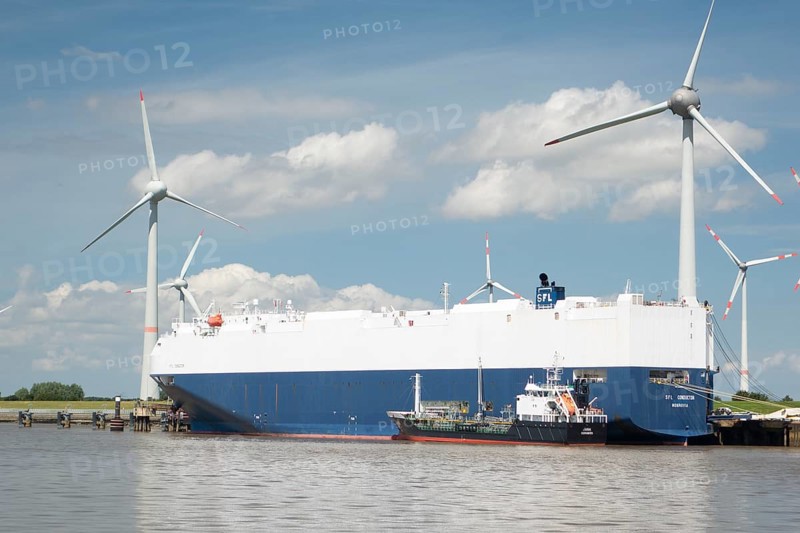 Bunker vessel TMS JANA, car carrier, SFL CONDUCTOR, Emskai, Emden, East Frisia, Lower Saxony, Germany, Europe