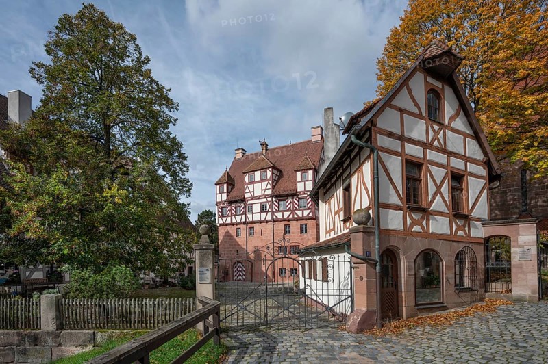 Hallerschloss and Imhofbau, already mentioned around 1200, Kirchenberg 11, Nuremberg-Mögeldorf, Middle Franconia, Bavaria, Germany, Europe