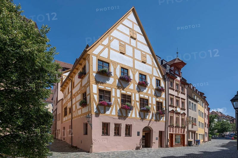 Historic half-timbered house, headquarters of the Altstadtfreunde Nürnberg, Weißgerbergasse 10, Nuremberg, Middle Franconia, Bavaria, Germany, Europe