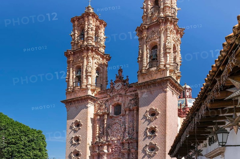 View of Church of Santa Prisca de Taxco (The Parroquia de Santa Prisca) in Taxco historic city center
