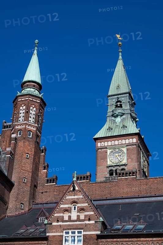 Tower, City Hall in the National Romantic style by Martin Nyrop, City Hall Square or Rådhuspladsen in the evening, Copenhagen, Denmark, Europe