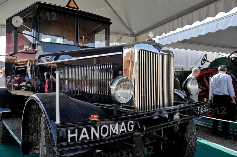 Vintage Hanomag SS tractor unit, lorry, truck, historic Wies'n, Oide Wiesn, Oktoberfest, Munich, Upper Bavaria, Bavaria, Germany, Europe