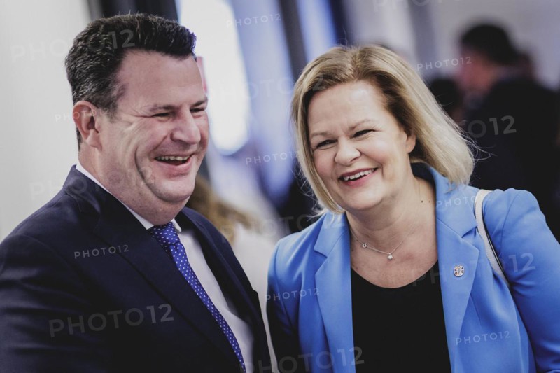 (R-L) Nancy Faeser (SPD), Federal Minister of the Interior and Home Affairs, and Hubertus Heil (SPD), Federal Minister of Labour and Social Affairs, pictured in front of the parliamentary group meeting in Berlin, 23.04.2024