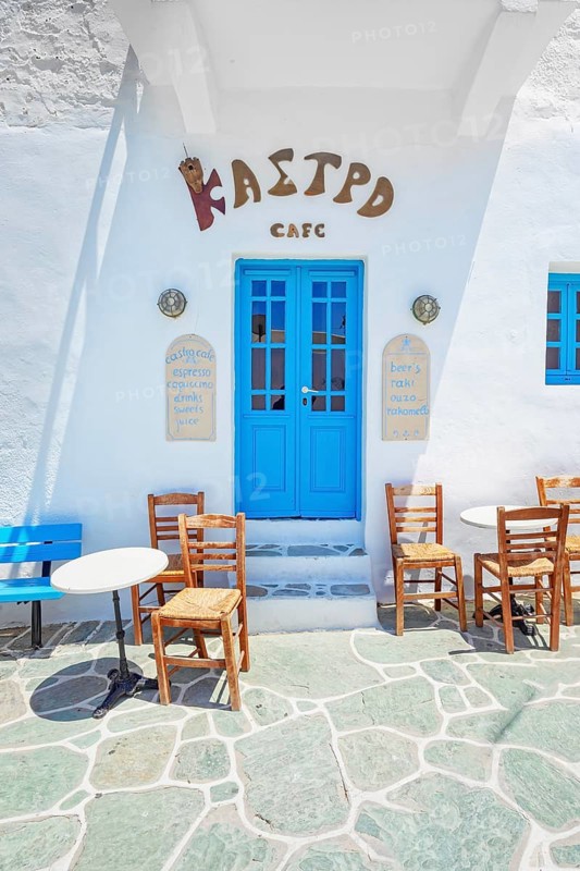 Outdoor cafe, Chora, Folegandros Island, Cyclades Islands, Greece, Europe