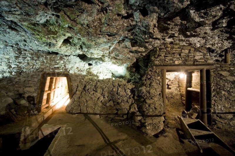 The Marienglashöhle is a show cave in the Thuringian Forest. For the most part, it is not a natural cave, but consists mainly of cavities created by gypsum and copper mining. This is why it is also run as a show mine, Friedrichroda, Thuringia, Germany, Europe