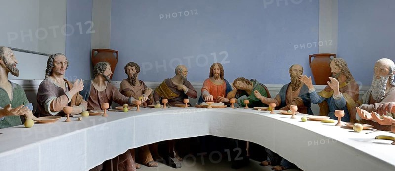 The Last Supper, Jesus and his apostles, terracotta figures by Silva de Morbio, in the pilgrimage church Madonna del Sasso, Locarno, Canton Ticino, Switzerland, Europe