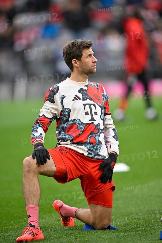 Warm-up training Thomas Müller FC Bayern München FCB (25) Allianz Arena, Munich, Bavaria, Germany, Europe