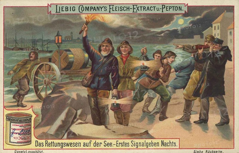 Picture series The rescue service at sea, first signalling at night, Liebig picture, digitally restored reproduction of a collector's picture from around 1900, public domain, exact date unknown, rescue team signalling from land with lanterns at night