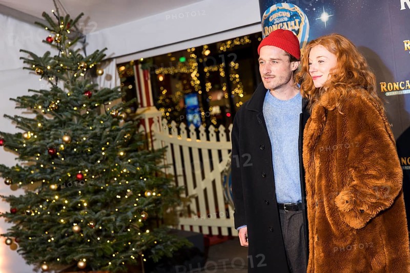 Marleen Lohse with man Max Montgomery at the premiere of the 20th Original Roncalli Weihnachtscircus in Berlin's Tempodrom on 20 December 2024