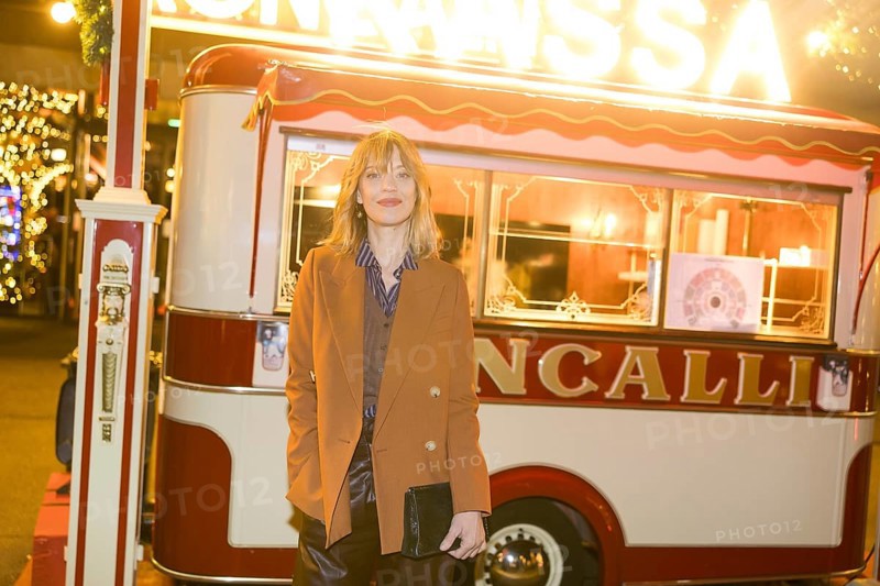 Heike Makatsch at the premiere of the 20th Original Roncalli Christmas Circus in Berlin's Tempodrom on 20 December 2024