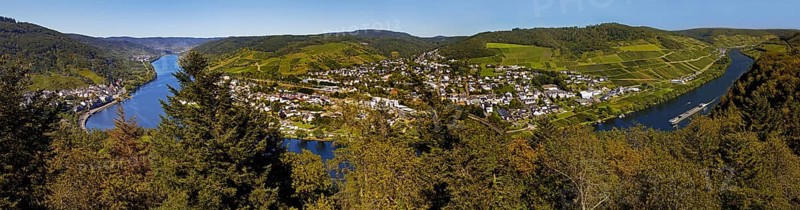 Panoramic view of the meandering Moselle from the Prinzenkopf Tower, Pünderich, Rhineland-Palatinate, Germany, Europe