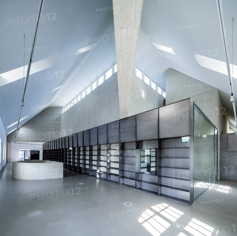Archive of the avant-gardes