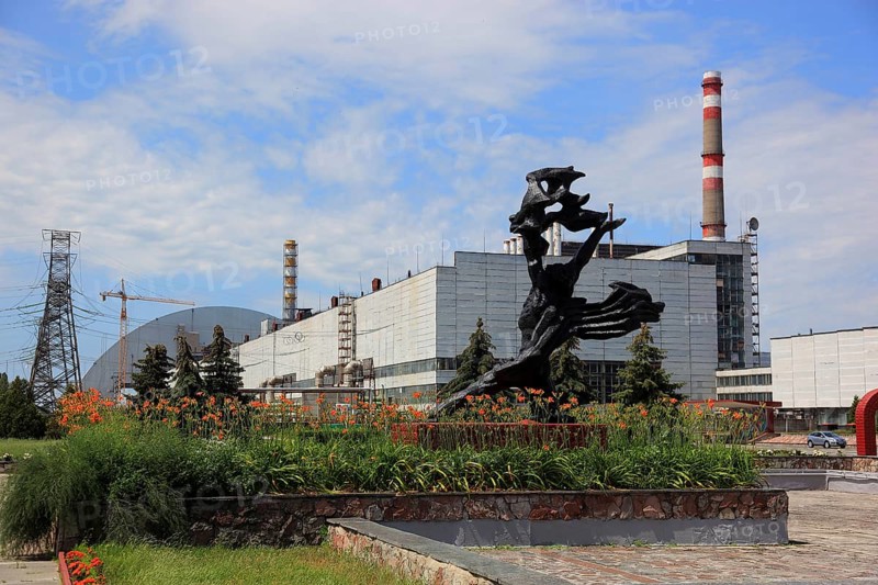 Exclusion zone, in the uninhabitable 30-kilometre zone around the Chernobyl power plant and the workers' settlement of Pripyat, monument in front of the accident reactor of the nuclear power plant, Ukraine, Europe