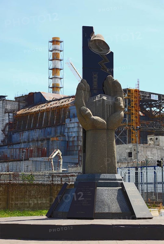 Exclusion zone, in the uninhabitable 30-kilometre zone around the Chernobyl power plant and the workers' settlement of Pripyat, memorial for the victims of the nuclear accident in front of the accident reactor, Ukraine, Europe