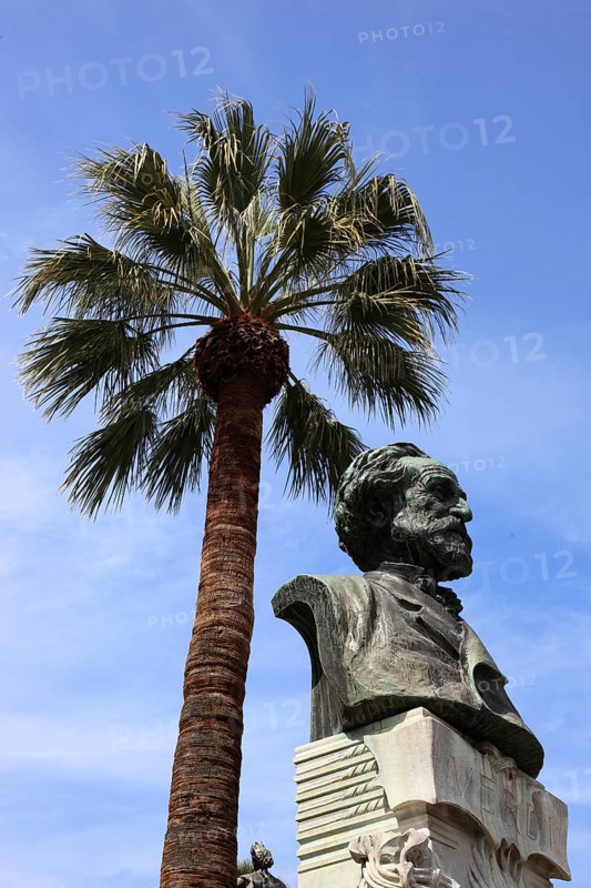 Old town of Palermo, Giuseppe Verdi's bust in front of the opera house in Piazza Verdi, 10 October 1813, 27 January 1901, Sicily, Italy, Europe